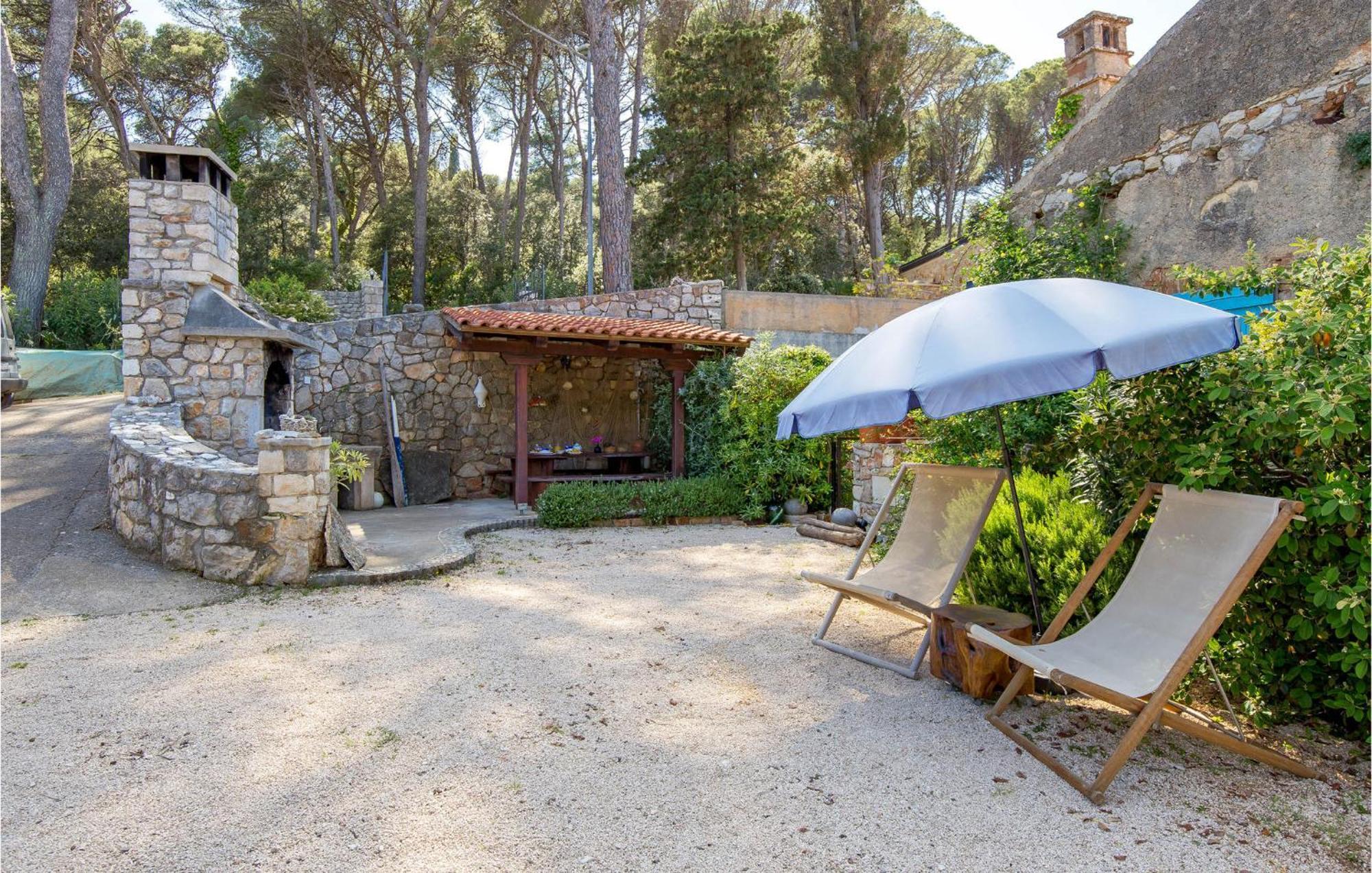 Awesome Home In Veli Lošinj Exterior foto