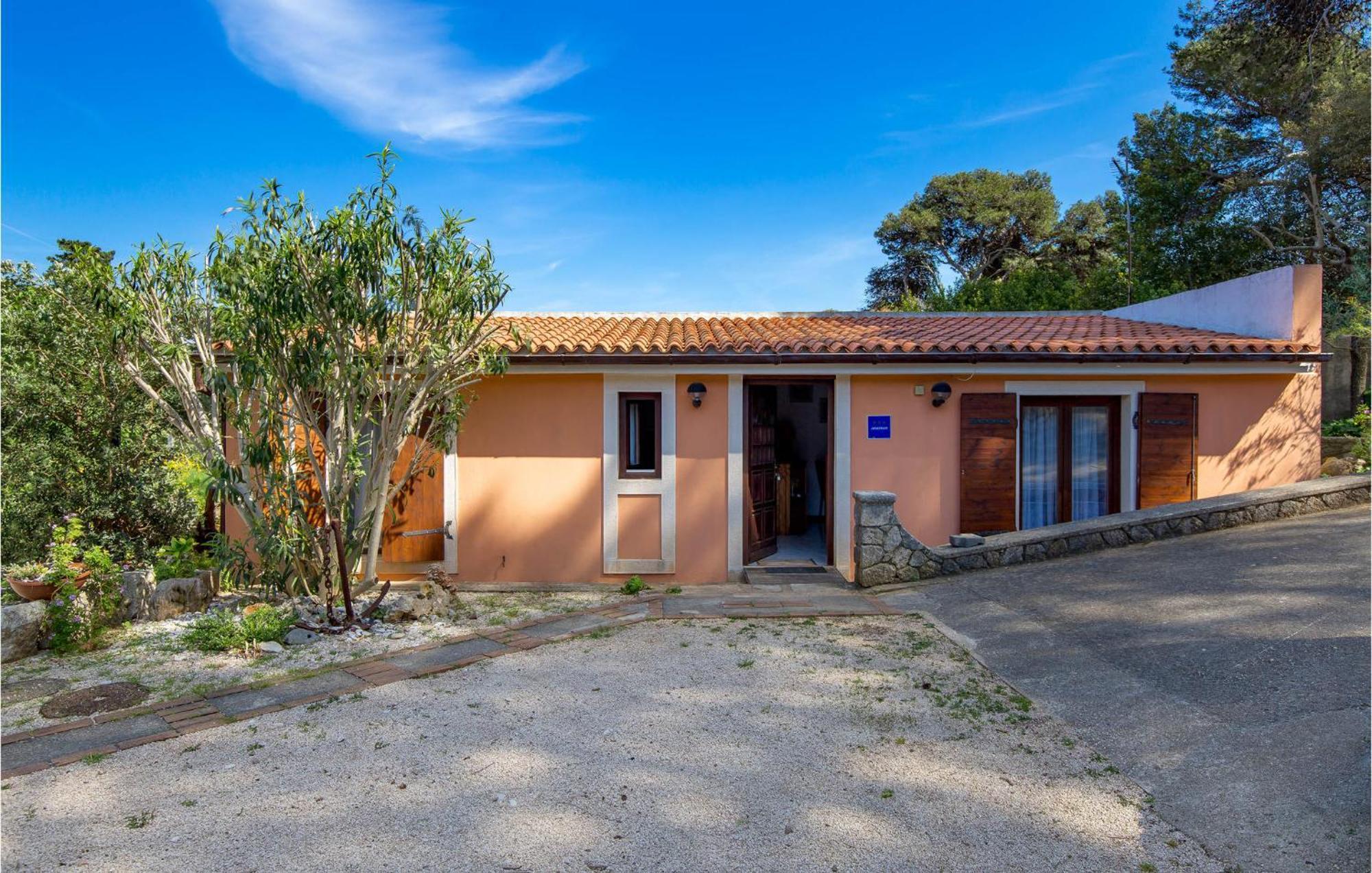 Awesome Home In Veli Lošinj Exterior foto